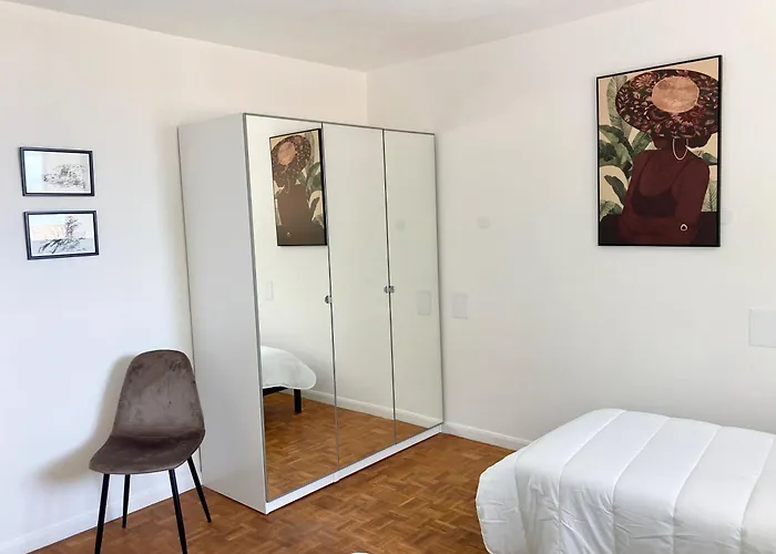 Grand Duplex Climatisé Avec Terrasse Face à La Appartamento *